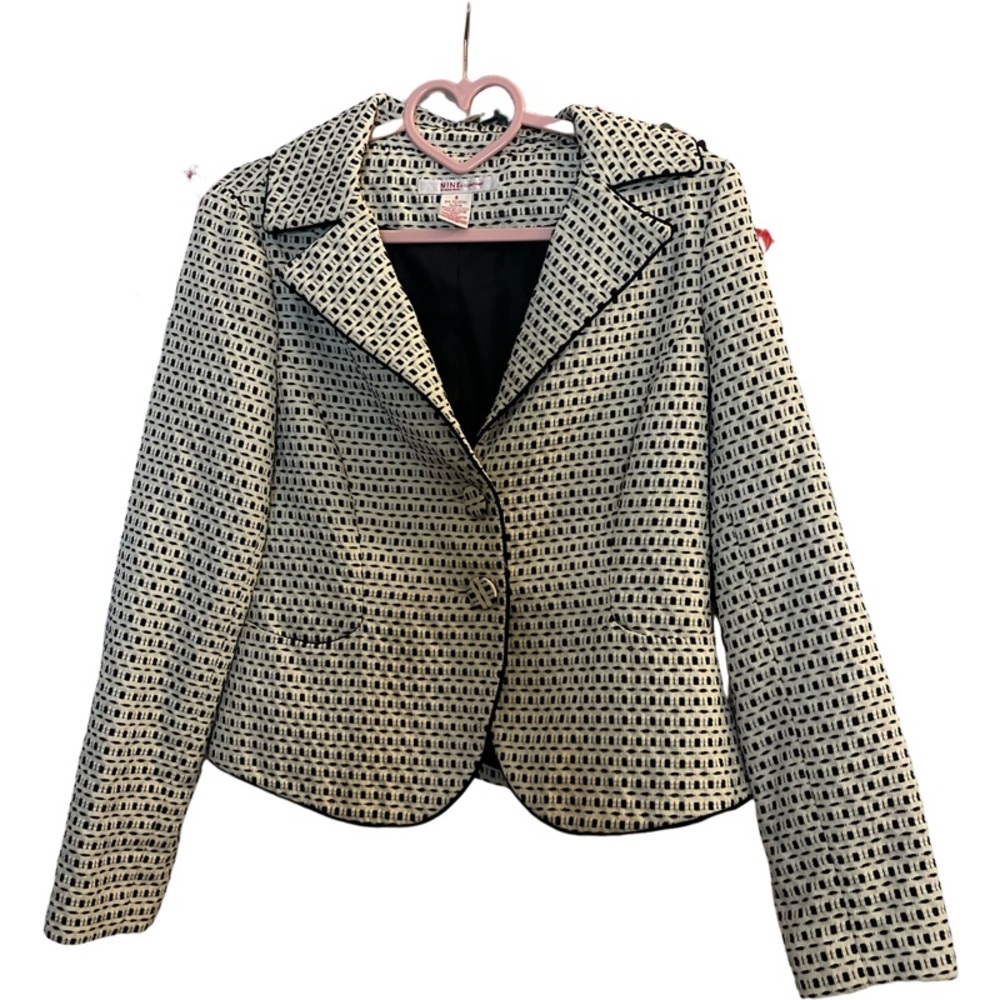 Stylish Black and White Women's Jacket